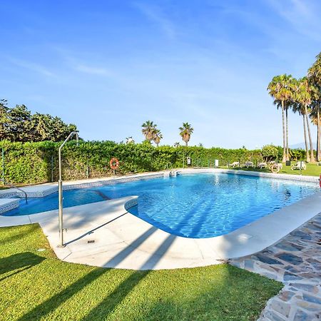 Modern Beach Apartment Romana Playa 723 In Marbella, Elviria Exterior foto