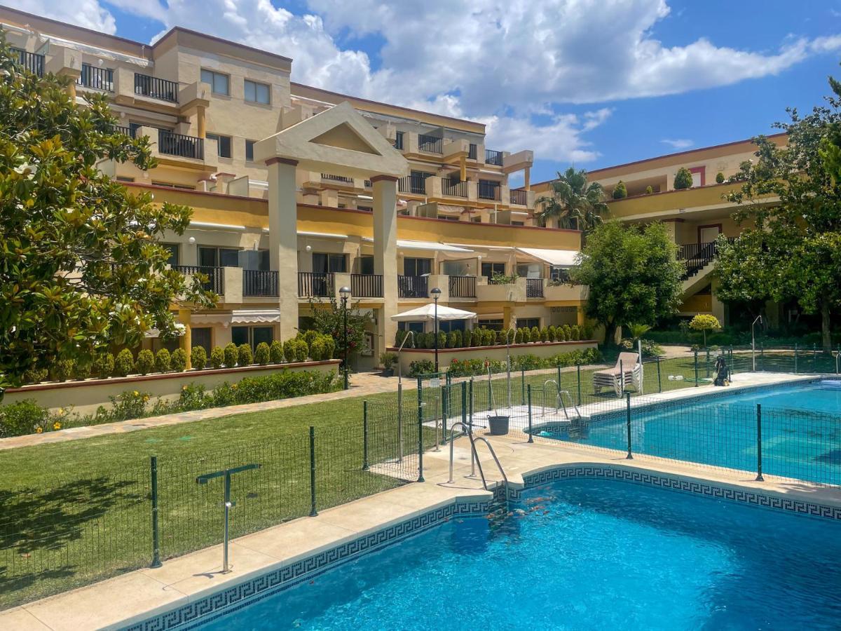 Modern Beach Apartment Romana Playa 723 In Marbella, Elviria Exterior foto