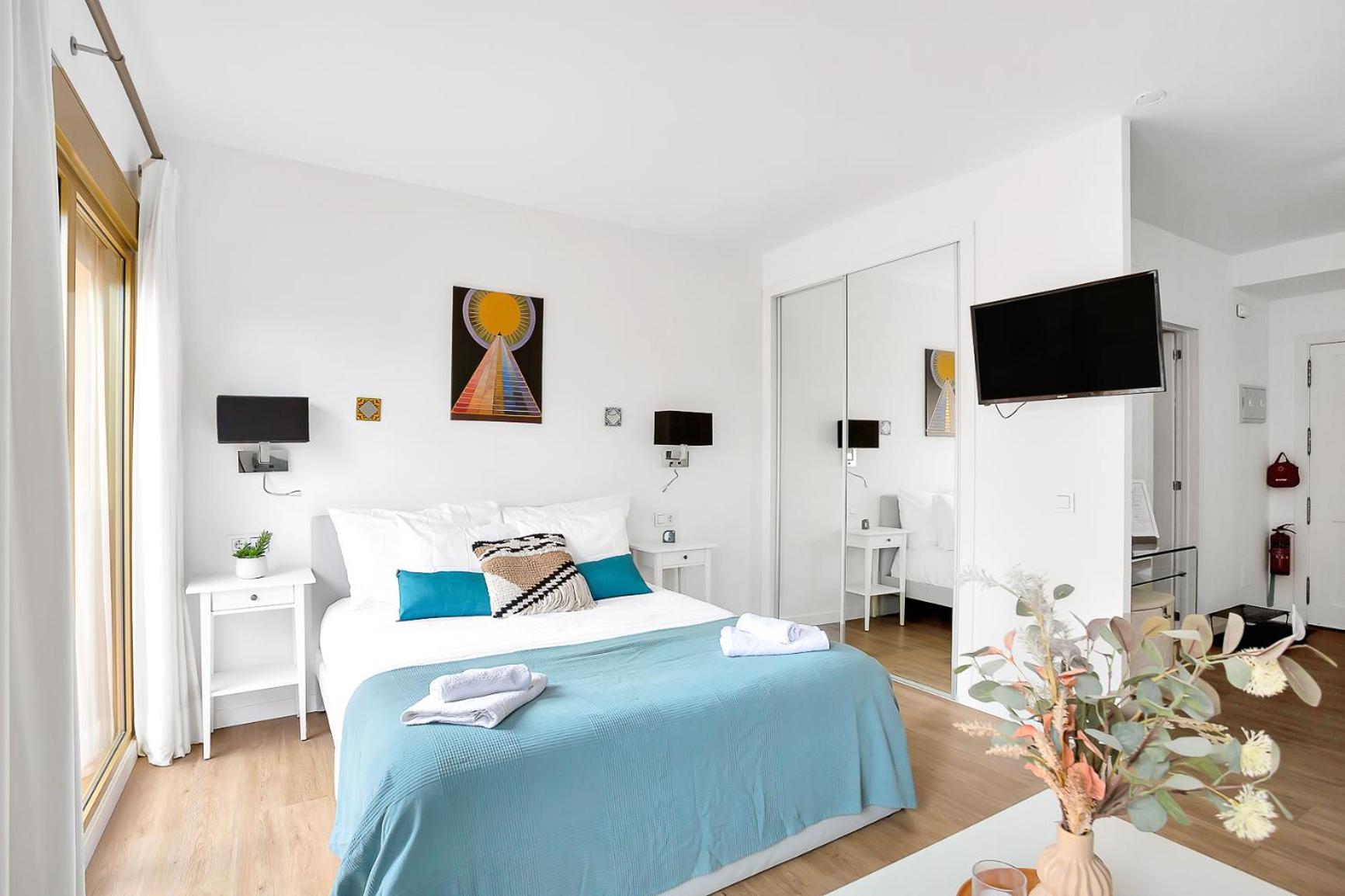 Modern Beach Apartment Romana Playa 723 In Marbella, Elviria Exterior foto